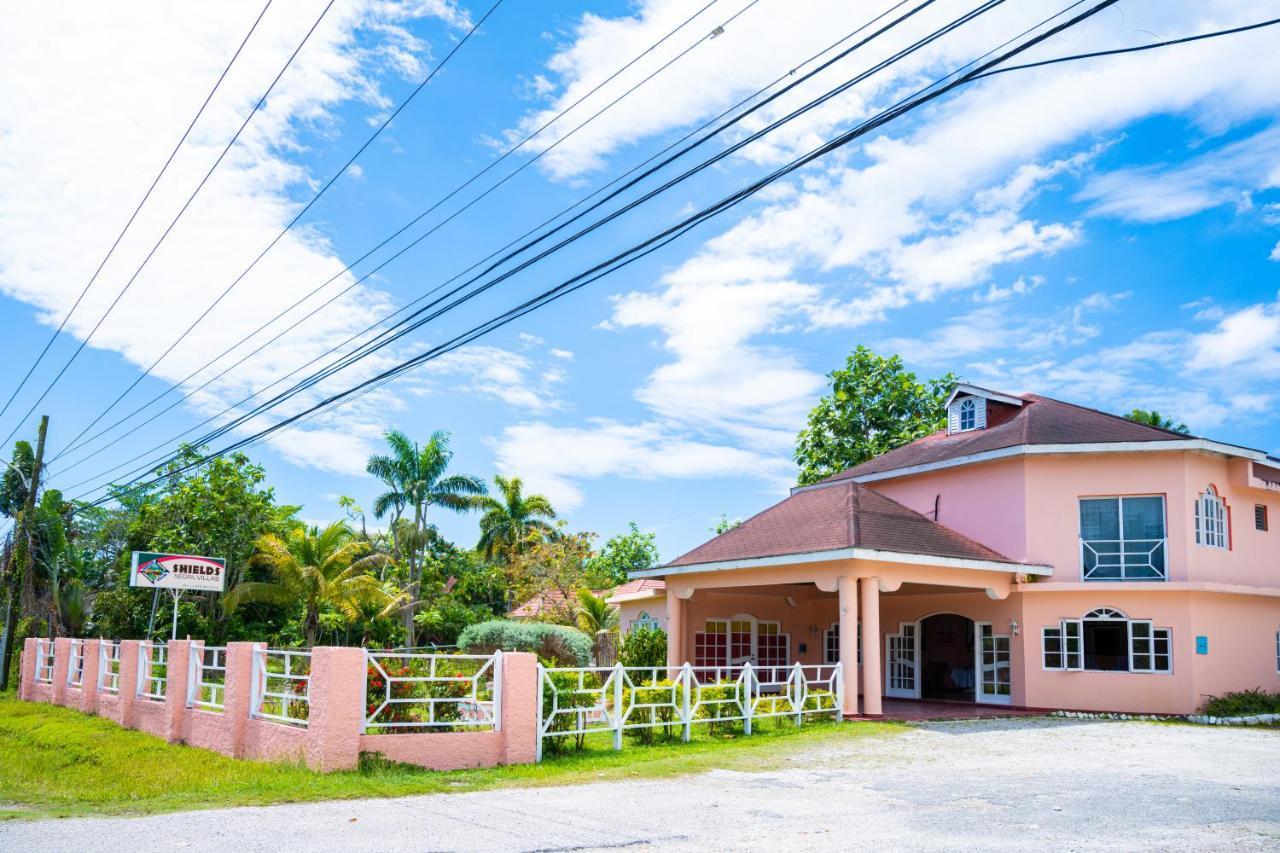 Shields Negril Villas Экстерьер фото