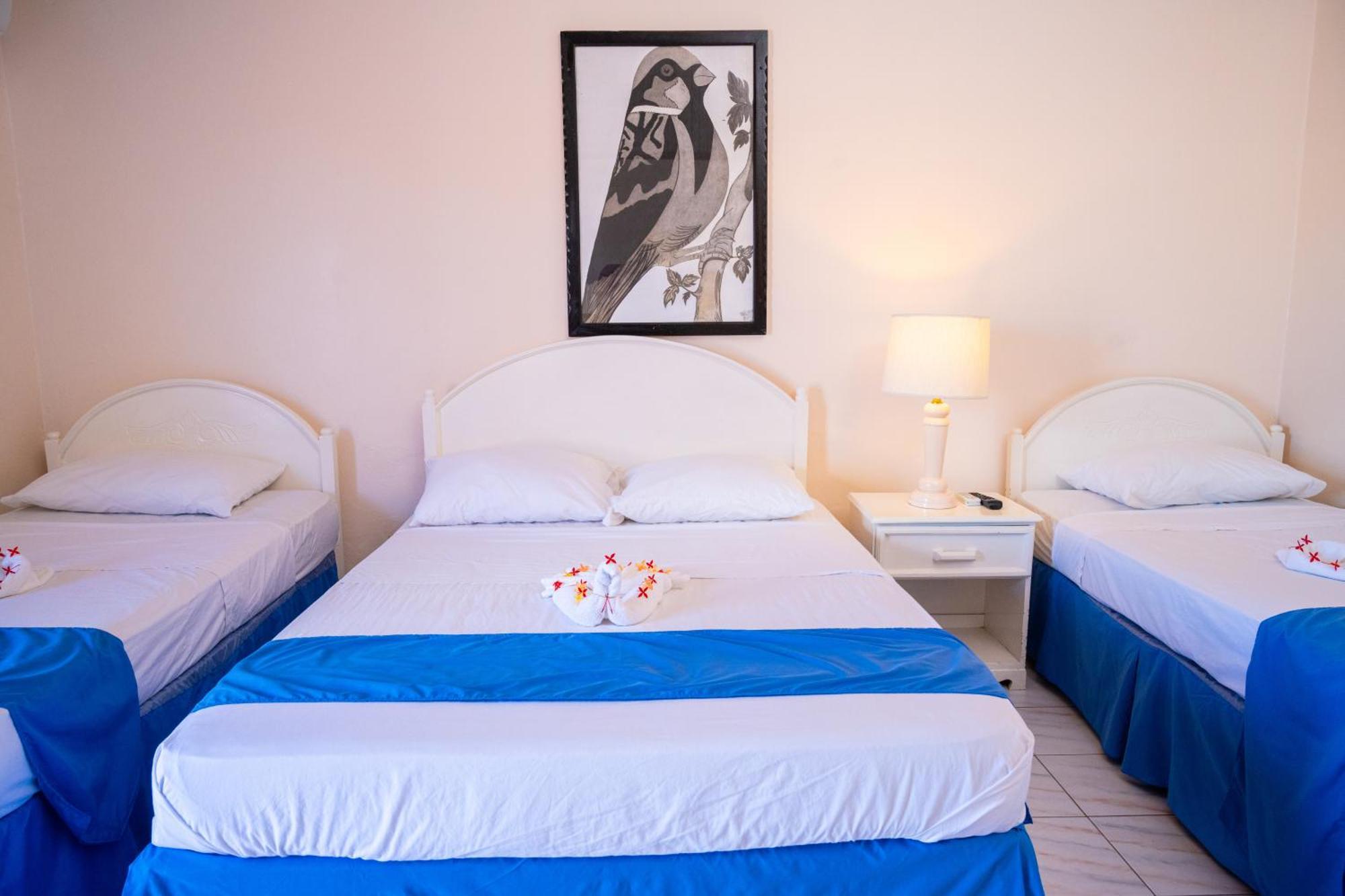 Shields Negril Villas Номер фото